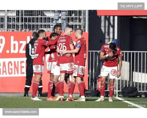 马赛2-2摩纳哥，欧冠资格直接对话以平局收场